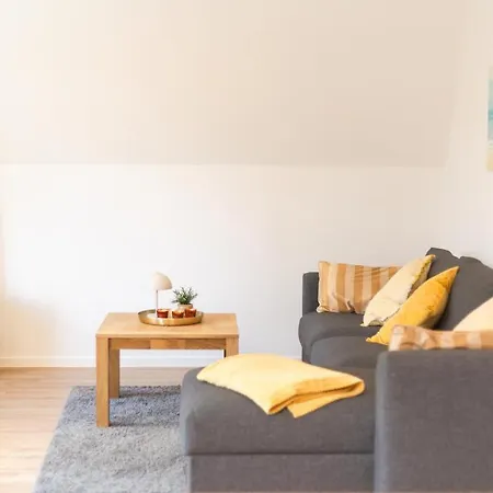 Helga's Stadthaus | Ferienwohnung, Business-apartment & Auf Zeit In - Haustiere Herzlich Willkommen Apartmán