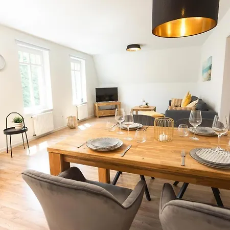 Helga's Stadthaus | Ferienwohnung, Business-apartment & Auf Zeit In - Haustiere Herzlich Willkommen *