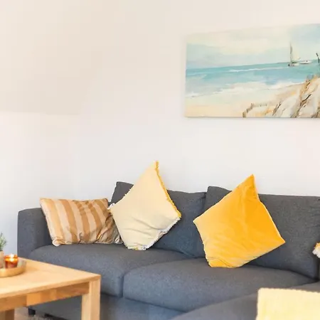 Helga's Stadthaus | Ferienwohnung, Business-apartment & Auf Zeit In - Haustiere Herzlich Willkommen