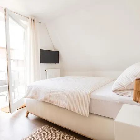 Apartment Helga's Stadthaus | Ferienwohnung, Business-apartment&wohnung Auf Zeit In - Haustiere Herzlich Willkommen